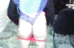 XXX लड़की शॉवर सेक्स फिल्म मूवी में बिकनी के बिना
