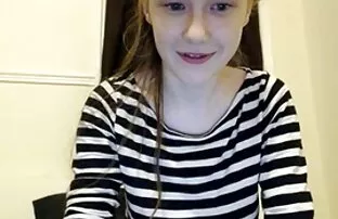 XXX नग्न हिंदी मूवी फुल सेक्सी मूवी गुड़िया में टैटू baldeet में गर्म टब