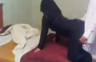 XXX महिला के साथ नंगे चूतड़ पर फुल सेक्स हिंदी मूवी के सड़क