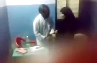 XXX नग्न सेक्स हिंदी मूवी किट्टी के साथ एक सुंदर popka