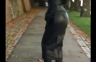 XXX लेस्बियन वीडियो सेक्सी हिंदी मूवी मैस्टर्बेटिंग किट्टी