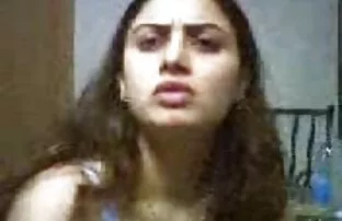XXX परिपक्व आदमी सेक्सी मूवी हिंदी वीडियो मिला एक से एक सुंदर काले बाल वाली गृहिणी