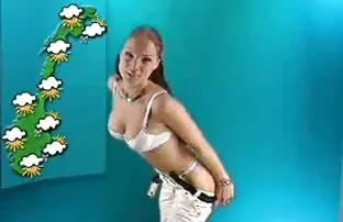 XXX गर्म लाल बालों वाली Bedelia एरियल उसके हाथों के सेक्सी हिंदी सेक्सी मूवी साथ masturbates