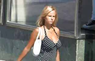 XXX Titted बेब हिंदी मूवी सेक्सी हिंदी मूवी सेक्सी चलना साथ the गलियारा