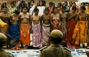 XXX बहुत सुन्दर सेक्सी मूवी इन हिंदी परिपक्व चाची के साथ एक बालों वाली पेशाब